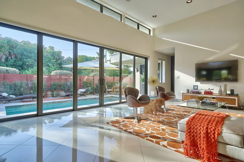 Bowles Residence — photo 7