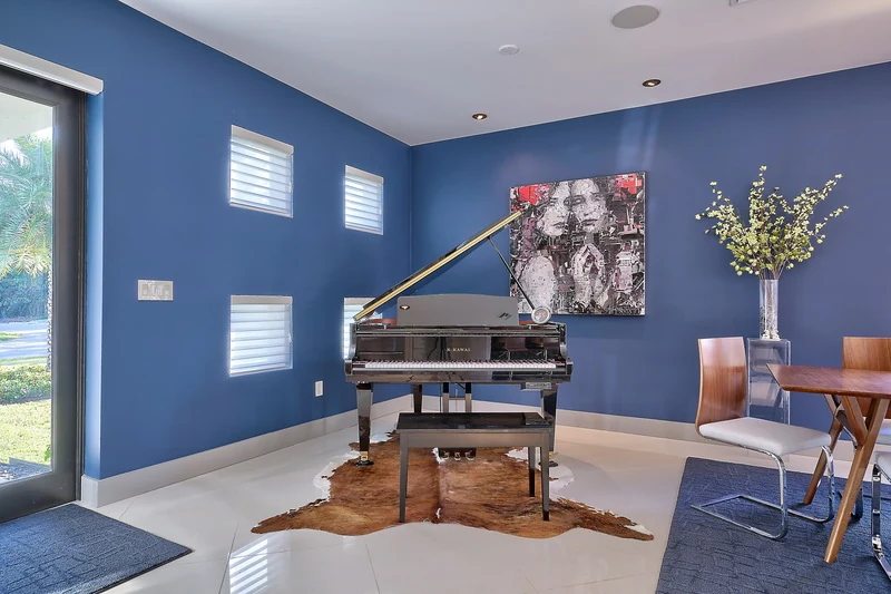 Bowles Residence — photo 9
