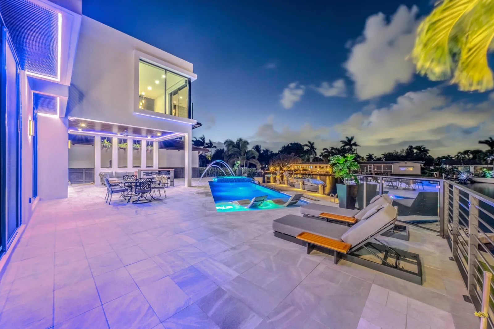 Casale Residence — 2581 NE 50th Street, Lighthouse Point