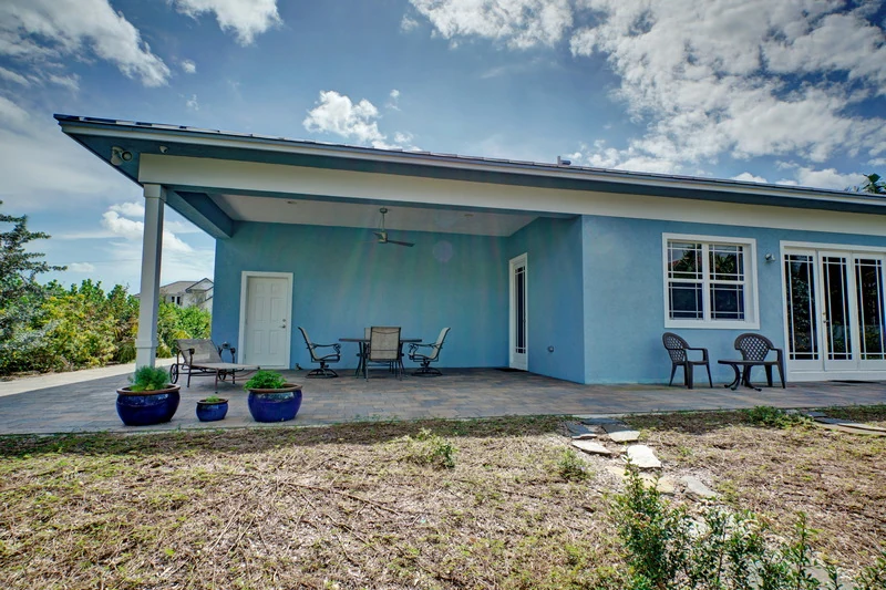Dunn Residence — photo 17