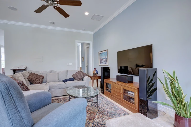 Dunn Residence — photo 20