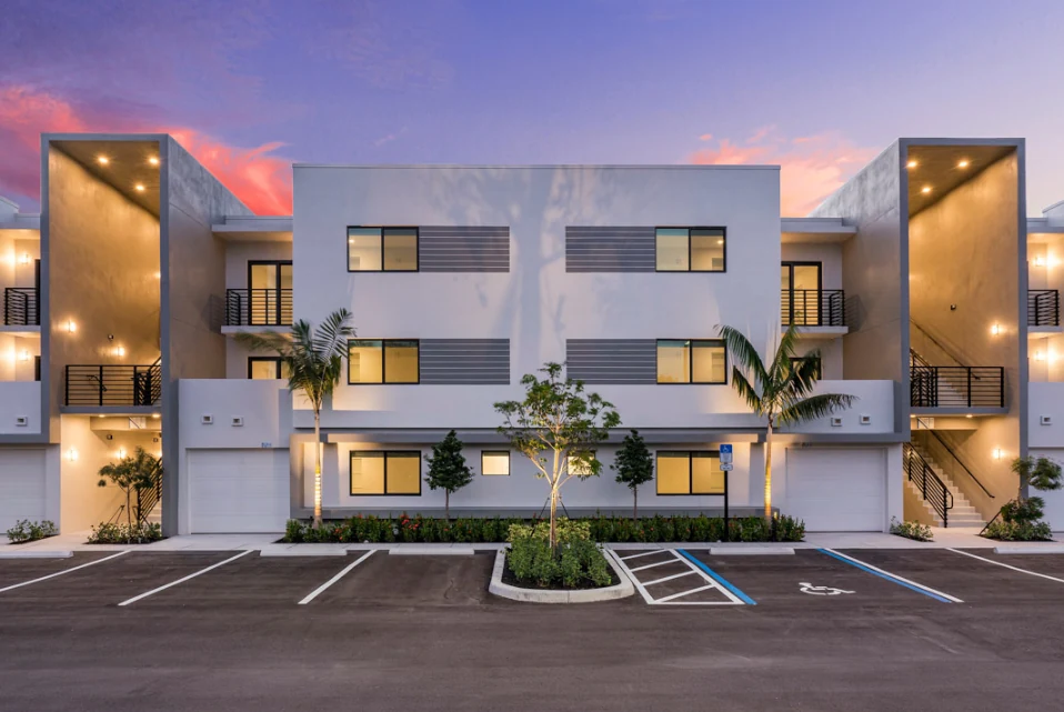 Palm Aire — photo 10