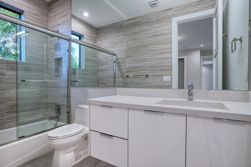 Vicky Park Spec I — 400 NE 12th Avenue, Fort Lauderdale